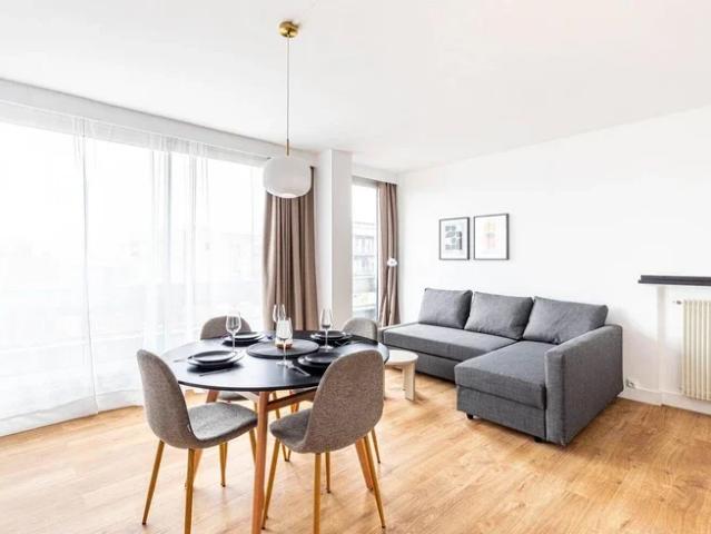 Location Appartement Avenue du Maine, Paris
