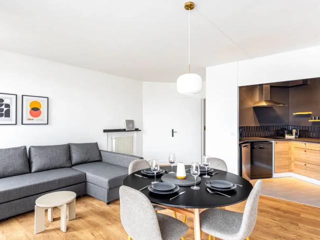 Location Appartement Avenue du Maine, Paris