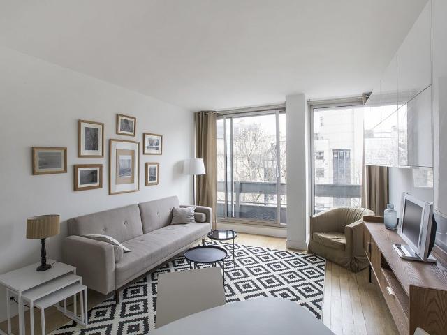Location Appartement Avenue du Maine, Paris