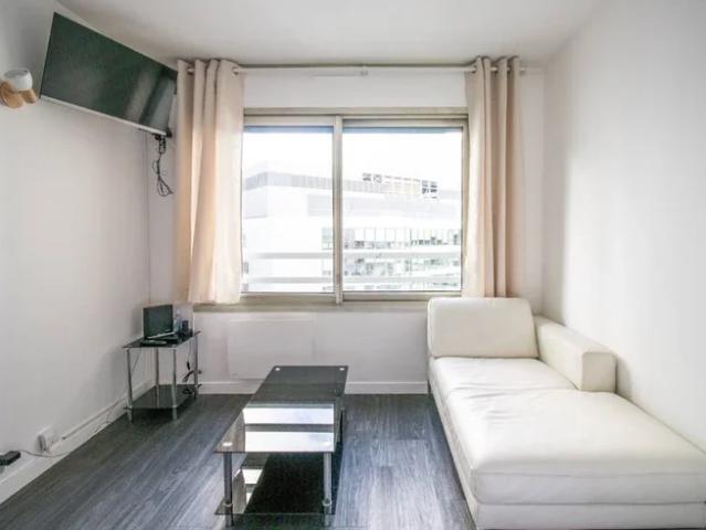 Location Appartement Avenue du Maine, Paris