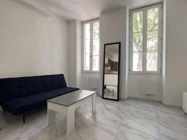 Location Appartement Avenue du Maréchal Foch, Marseille
