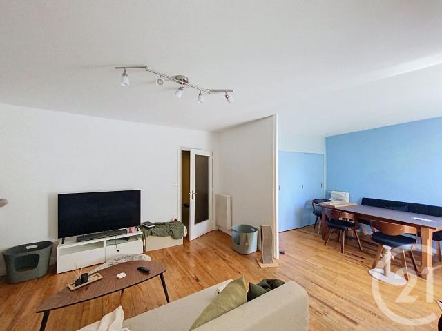 Location Appartement Avenue du Maréchal Leclerc, Beaumont