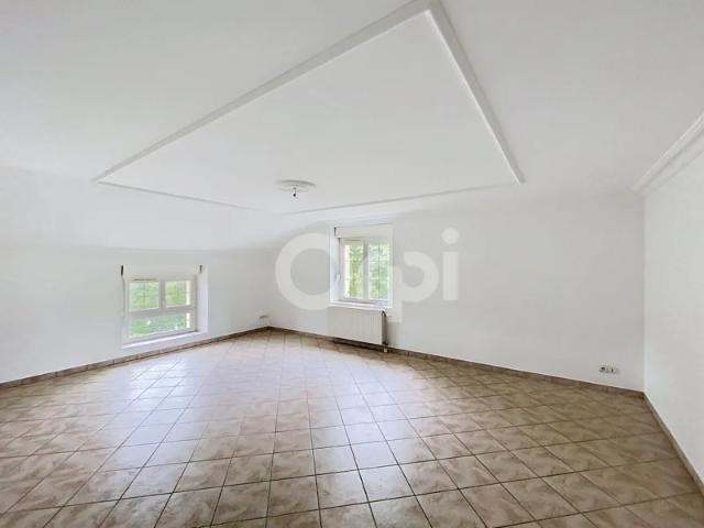 Location Appartement Avenue du Président Kennedy, Neufchâteau