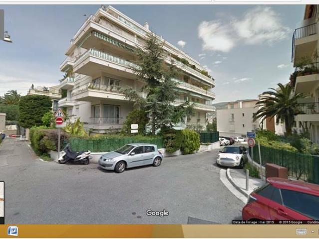 Location Appartement Avenue du Roi Robert, Nice