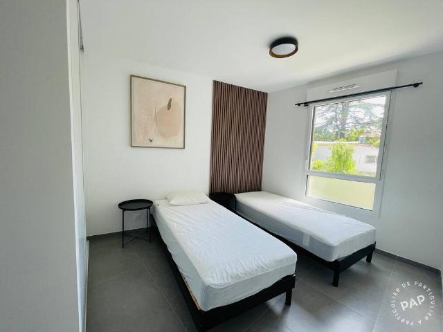 Location Appartement Avenue du Roi Robert, Nice