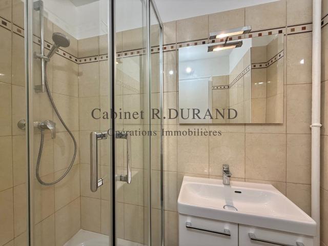 Location Appartement Avenue du Révérend Père Corentin Cloarec, Bois Colombes