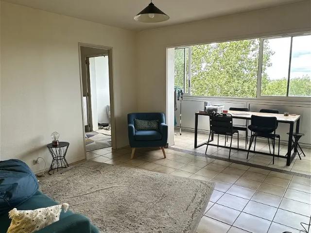 Location Appartement Avenue du Vallon, Pessac