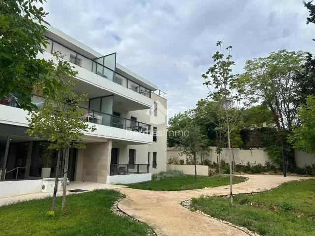 Location Appartement Avenue Émile Ripert, La Ciotat