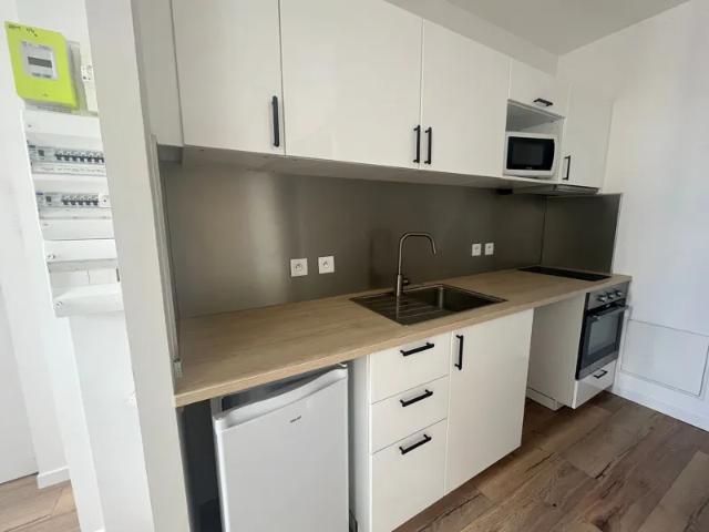 Location Appartement Avenue Émilie de Villeneuve, Castres