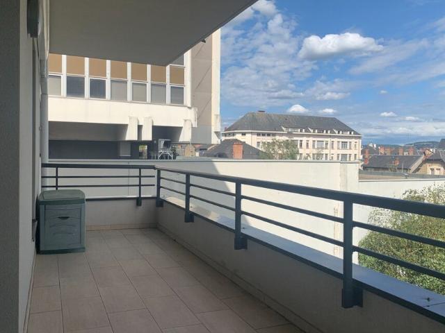 Location Appartement Avenue Édouard Herriot, Brive la Gaillarde