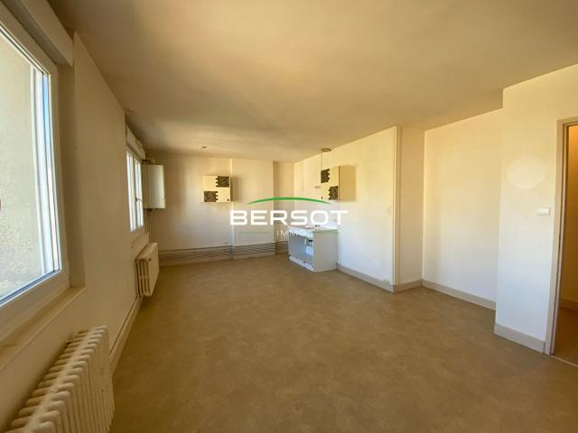 Location Appartement Avenue Fontaine Argent, Besançon
