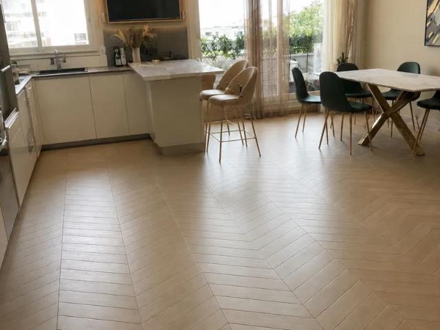 Location Appartement Avenue Faidherbe, Les Lilas