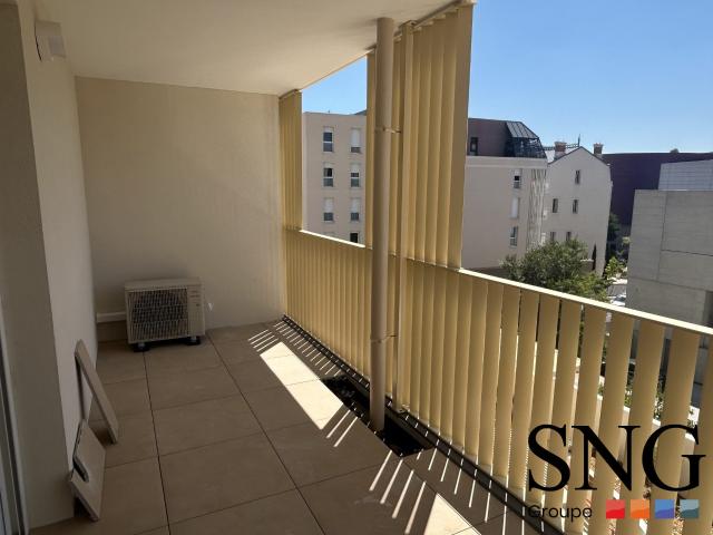 Location Appartement Avenue Fernand Sastre, Béziers
