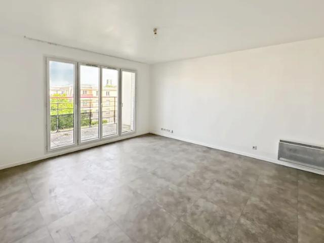 Location Appartement Avenue Henri Barbusse, Vigneux sur Seine