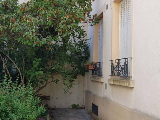 Location Appartement Avenue Henri Ginoux, Montrouge