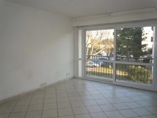 Location Appartement Avenue Henri Malacrida, Aix en Provence