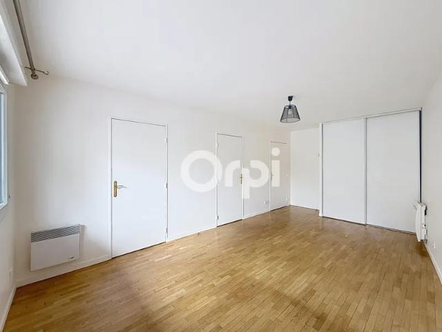 Location Appartement Avenue Jean Baptiste Clément, Clamart