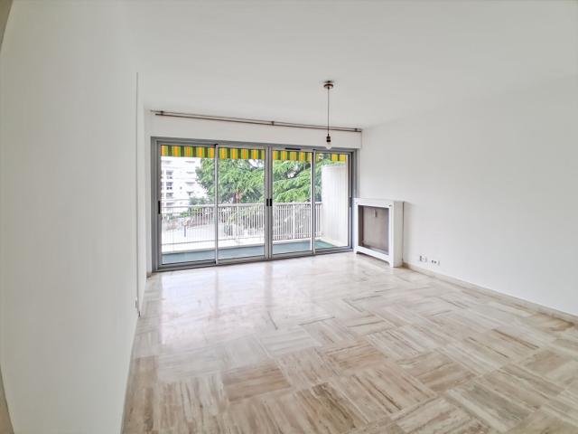 Location Appartement Avenue Jean de Noailles, Cannes