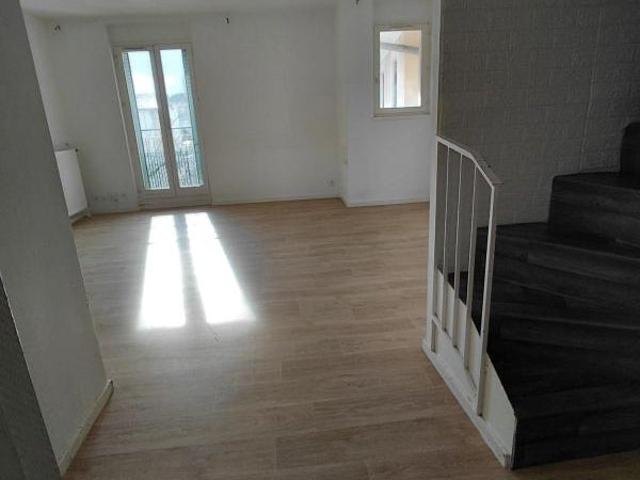 Location Appartement Avenue Jean Jaurès, Fontaine