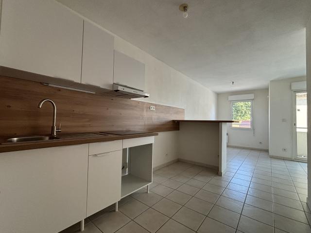 Location Appartement Avenue Jean Jaurès, Nîmes