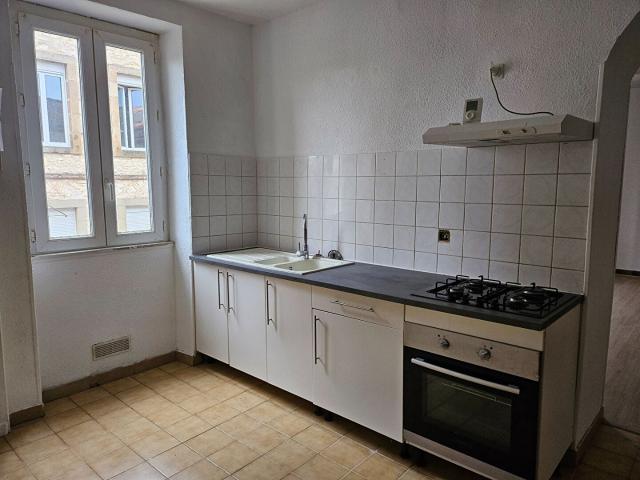 Location Appartement Avenue Jean Jaurès, Saint Benoît de Carmaux