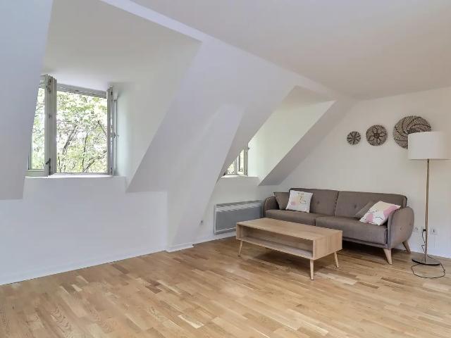 Location Appartement Avenue Jean Jaurès, Paris