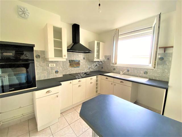Location Appartement Avenue Jean Jaurès, Reims