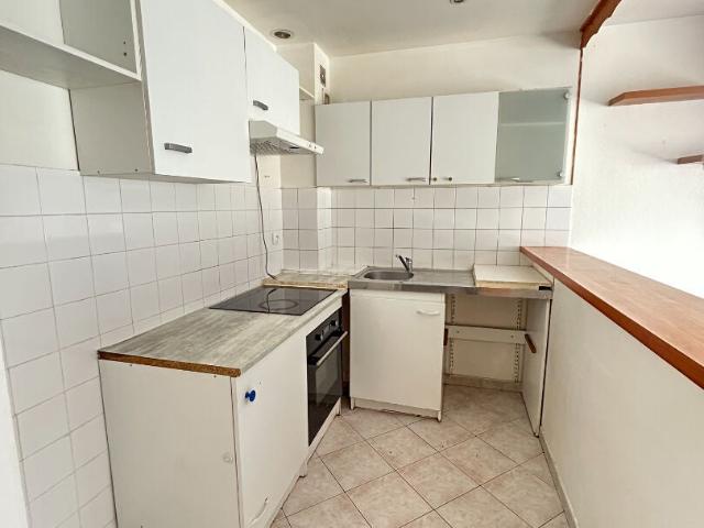 Location Appartement Avenue Jean Lolive, Pantin