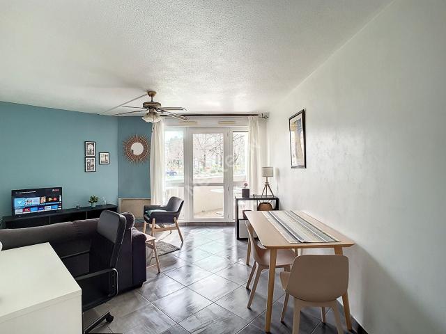 Location Appartement Avenue Jean Perrot, Grenoble