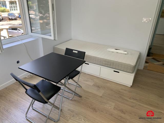 Location Appartement Avenue Jules Guesde, Vénissieux