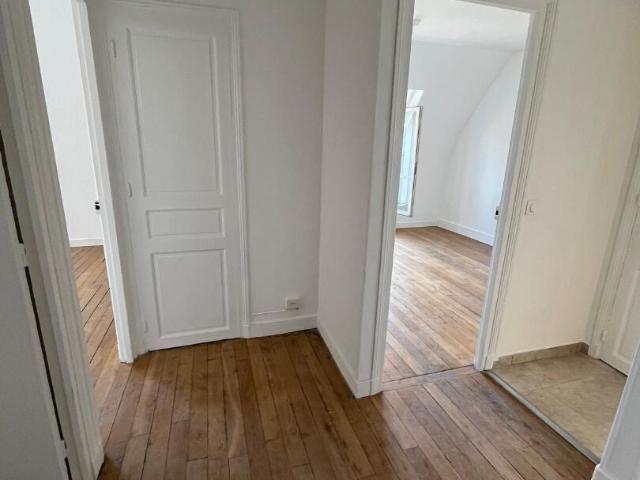 Location Appartement Avenue Junot, Paris
