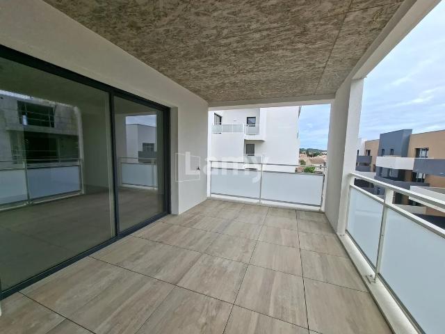 Location Appartement Avenue Louis Abric, Lunel