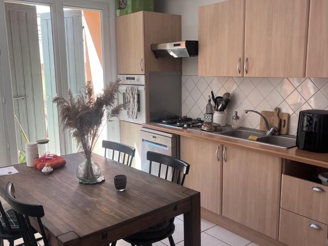 Location Appartement Avenue Louis Girard, Saint Paul Trois Châteaux