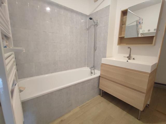 Location Appartement Avenue Lacassagne, Lyon