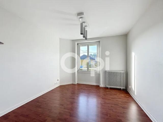 Location Appartement Avenue Léo Lagrange, Brive la Gaillarde
