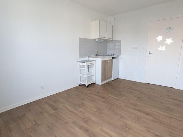 Location Appartement Avenue Léon Blum, Clermont Ferrand