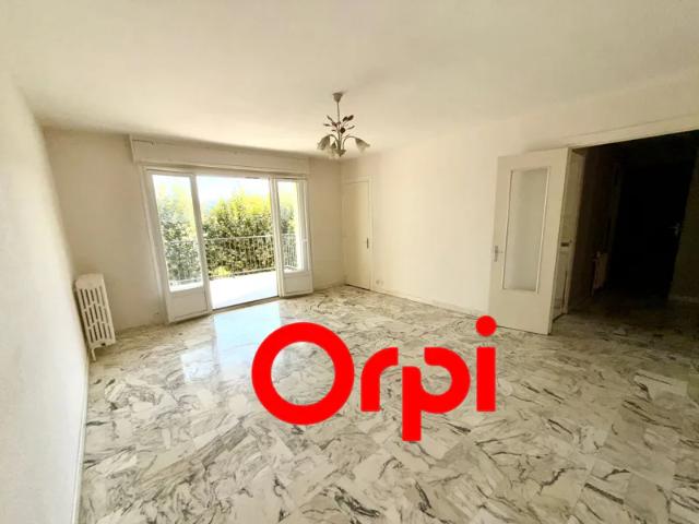 Location Appartement Avenue Lesdiguières, La Verpillière