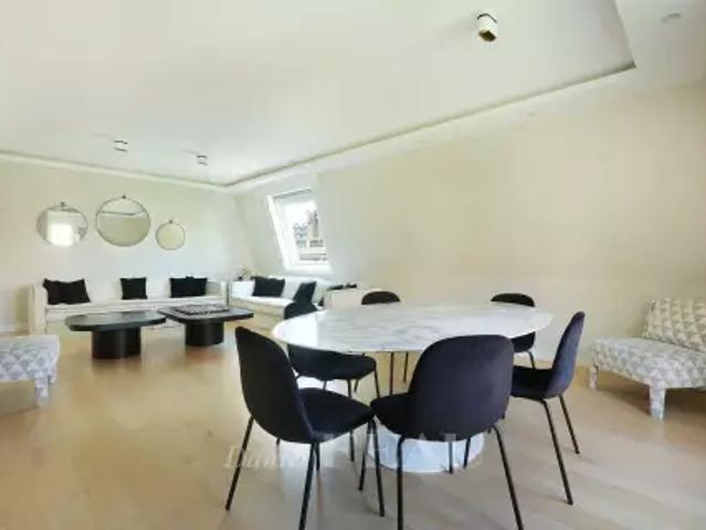 Location Appartement Avenue Mozart, Paris