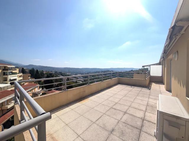 Location Appartement Avenue Mathias Duval, Grasse