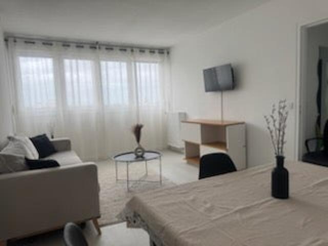Location Appartement Avenue Maximilien Robespierre, Vitry sur Seine
