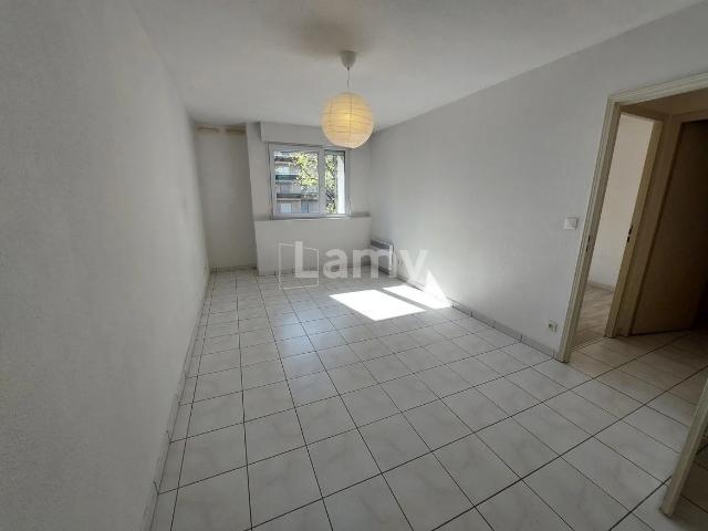 Location Appartement Avenue Marcelin Berthelot, Grenoble