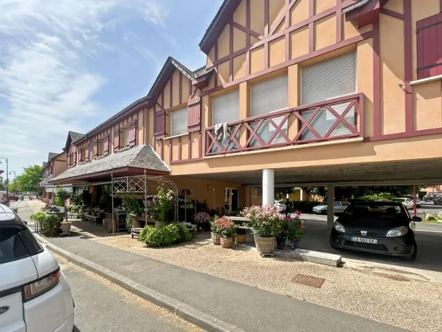 Location Appartement Avenue Michel d'Ornano, Saint Arnoult