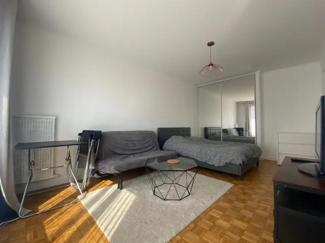 Location Appartement Avenue Michelet, Saint Maur des Fossés