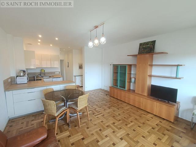 Location Appartement Avenue Notre Dame, Nice