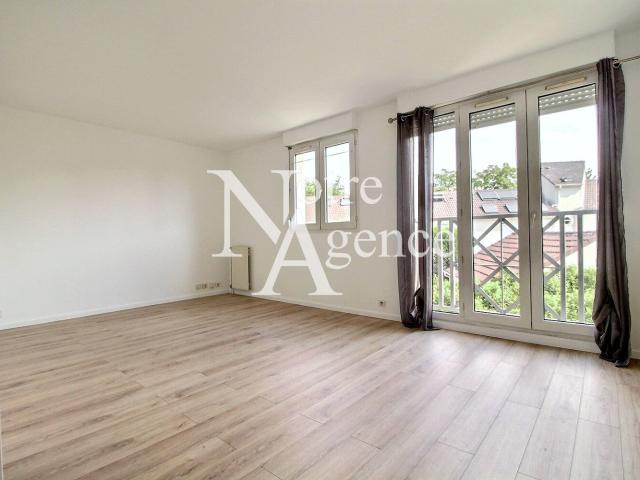 Location Appartement Avenue Nicolas About, Montigny le Bretonneux