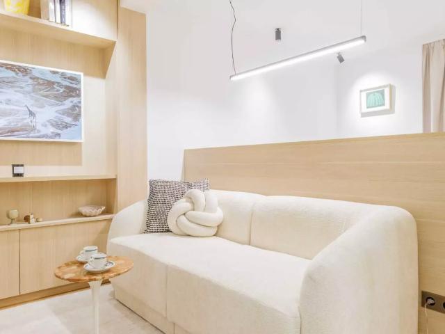 Location Appartement Avenue Niel, Paris