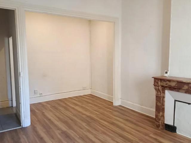 Location Appartement Avenue Sadi Carnot, Saint Chamond