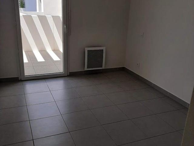 Location Appartement Avenue Saint Jean Paul II, Perpignan