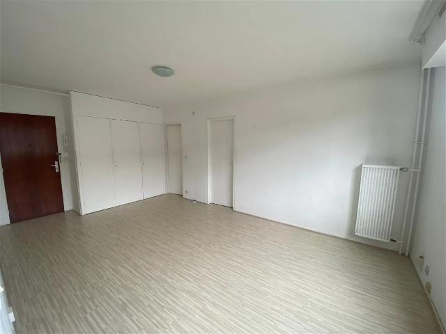 Location Appartement Avenue Stendhal, Tours