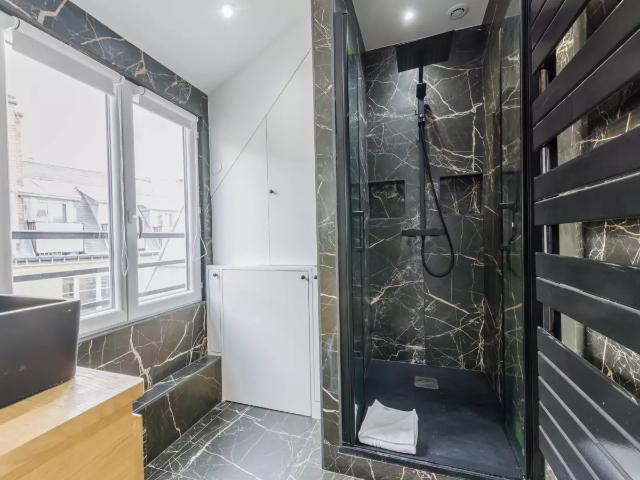 Location Appartement Avenue Stéphane Mallarmé, Paris